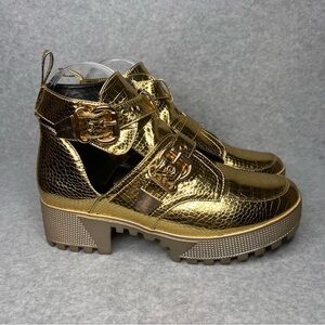 Cape Robbin Lucia Creepers Gold Vegan Leather Lug Bottom Platform Boots Sz 9 Y2K